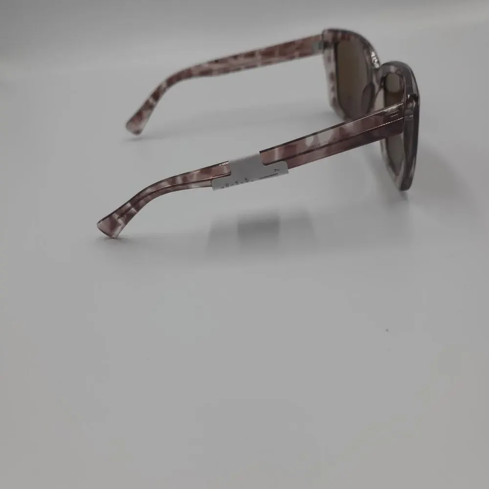 Joe’s Jeans Tortoise Shell Sunglasses in Taupe Tort